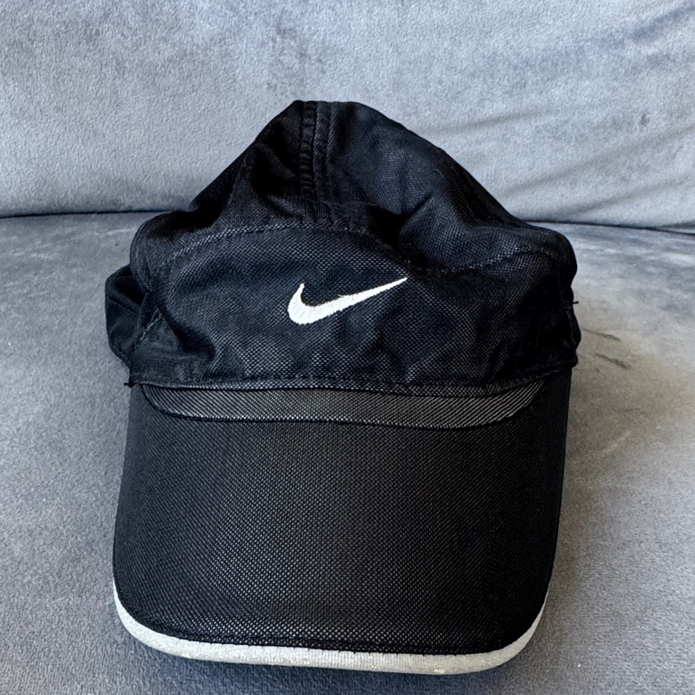 Nike Women’s Active Black Cap